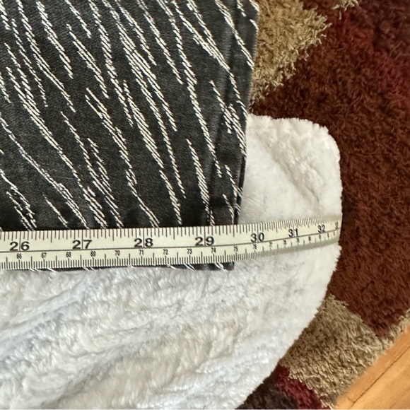 Paige Hoxton Ultra Skinny Zebra Stripe size 28 NWT - Picture 9 of 12